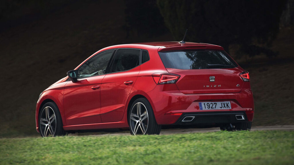 "Seat Ibiza FR: The Perfect Blend of Performance and Style"